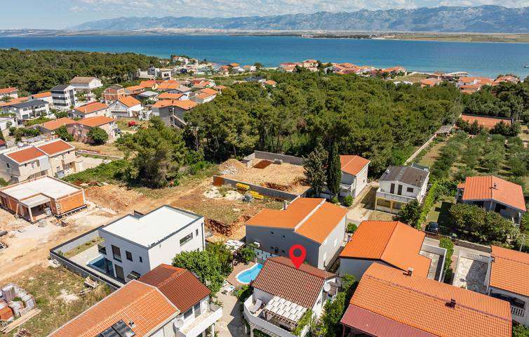 Holiday home for 8 people, with terrace - 1