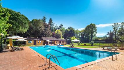 Villa per 17 Persone in Fontanile, Provincia d'Asti, Foto 2