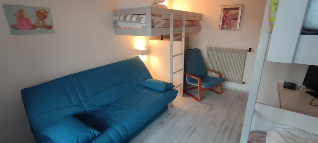 Gîte pour 5 personnes, avec jardin et balcon à Murat-le-Quaire - 4