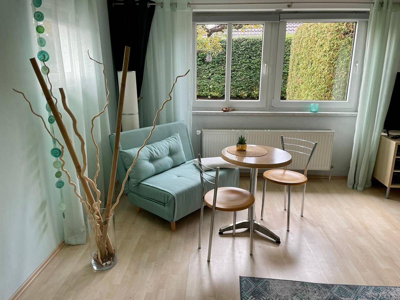 Estudio entero, Bungalow 'Auszeit' con terraza privada in Marzahn - Hellersdorf, Berlín