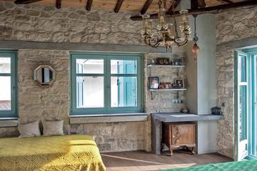 Villa for 6 People in Marathokampos, Samos, Photo 1