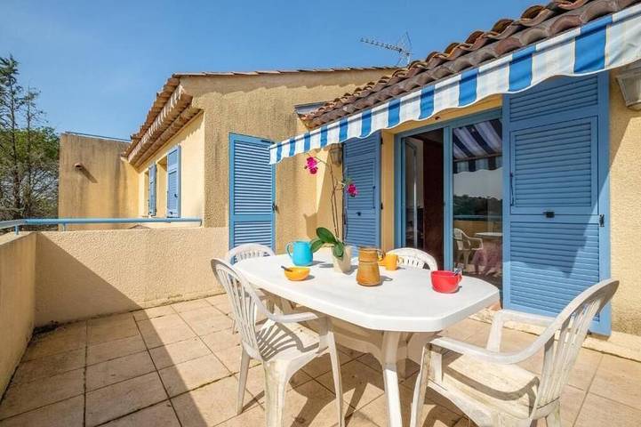 Ganze Wohnung, Dream Vacations on the French Riviera: Apartment No. 2 (35 m²) + Private South-Facing Sun Deck (16 m²) in Châteauneuf-Grasse, Mittelmeerküste (Frankreich)