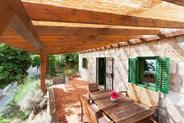 Ferienhaus für 8 Personen, mit Terrasse und Garten in Grad Dubrovnik - 2