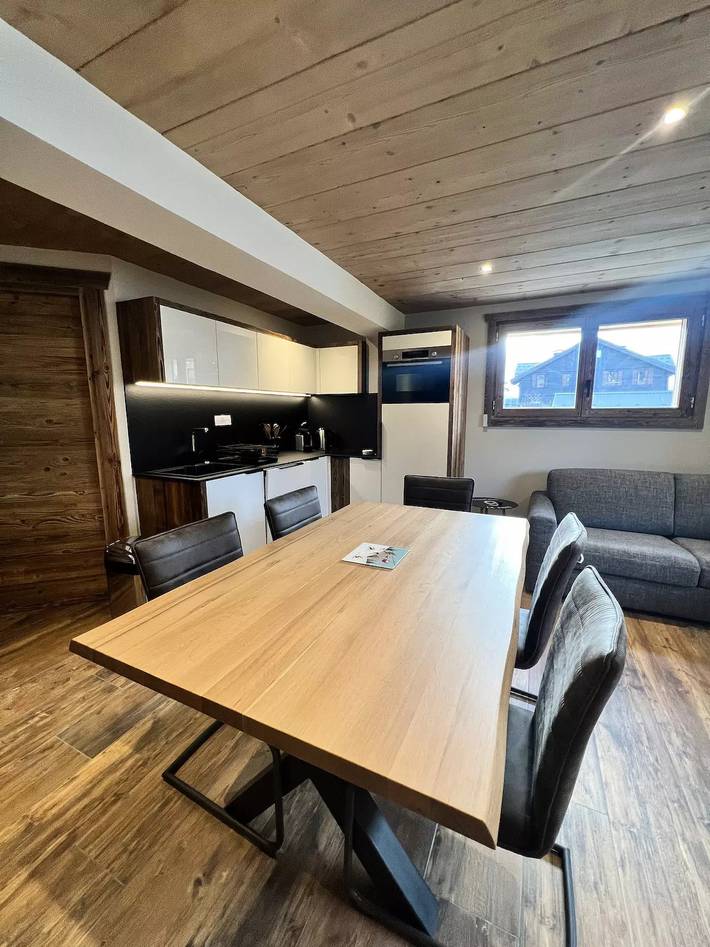 Ganze Wohnung, Luxus-Wohnung im Herzen des Dorfes in Notre-Dame-de-Bellecombe, Albertville und Umgebung