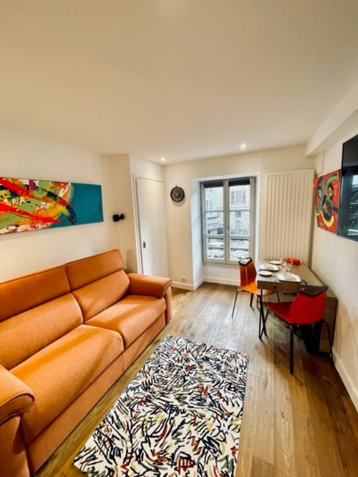 Entire studio, Ben Nevis charming studio in the heart of the lively life of the Pré Carré  in Annecy, Annecy region