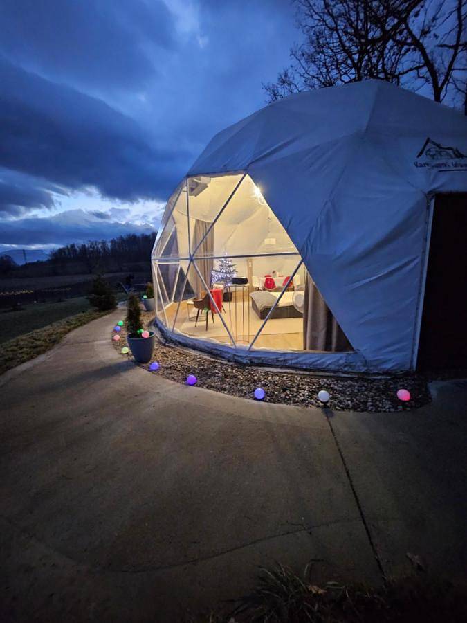 Karkonoski Glamping in Łomnica, Sudety (Polska)