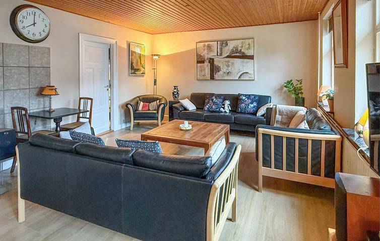 Ferienhaus für 7 Personen mit Terrasse in Råbylille Strand, Vordingborg und Umgebung