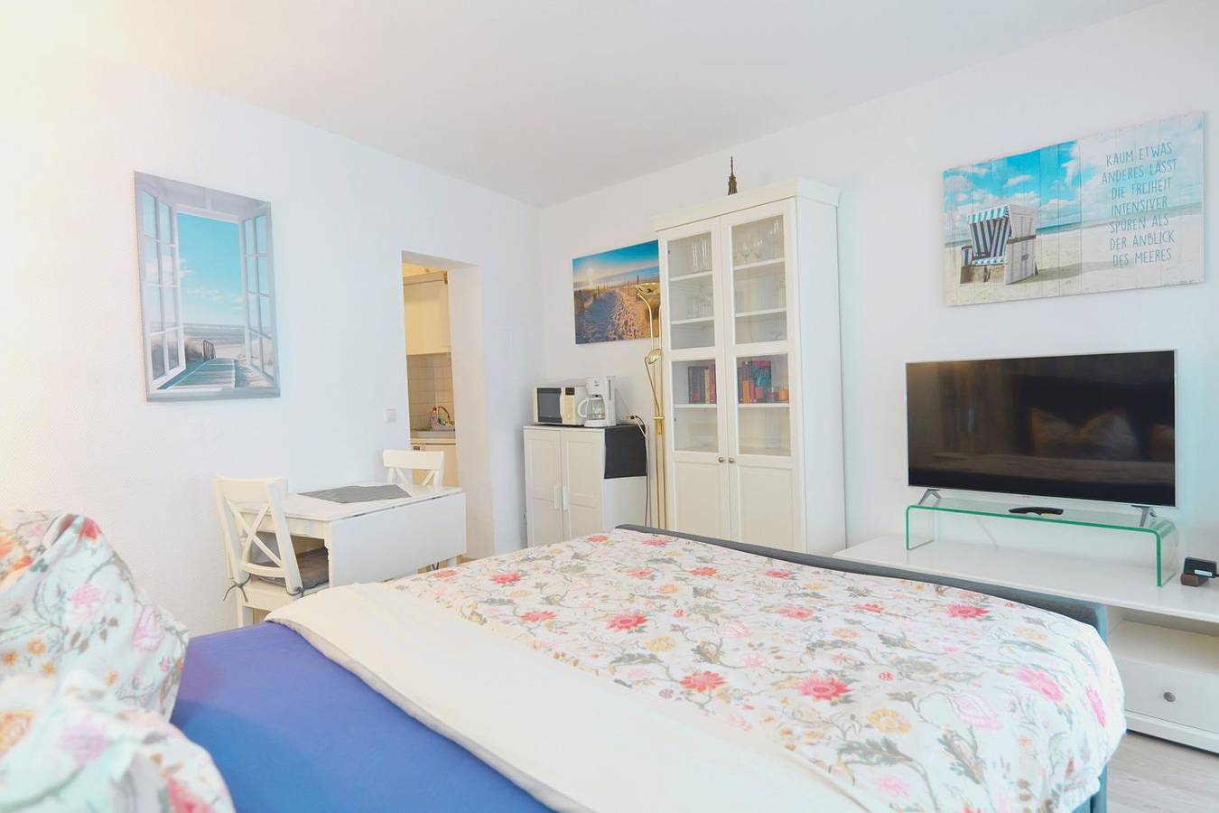 Ganze Wohnung, Ferienwohnung in Duhnen 1. Reihe am Strand | Seehütte 004 in Duhnen, Cuxhaven