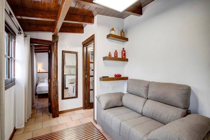 Casa de vacaciones "La Escalincha" con vistas a la montaña, piscina compartida y Wi-Fi in Tegueste, Tenerife Norte