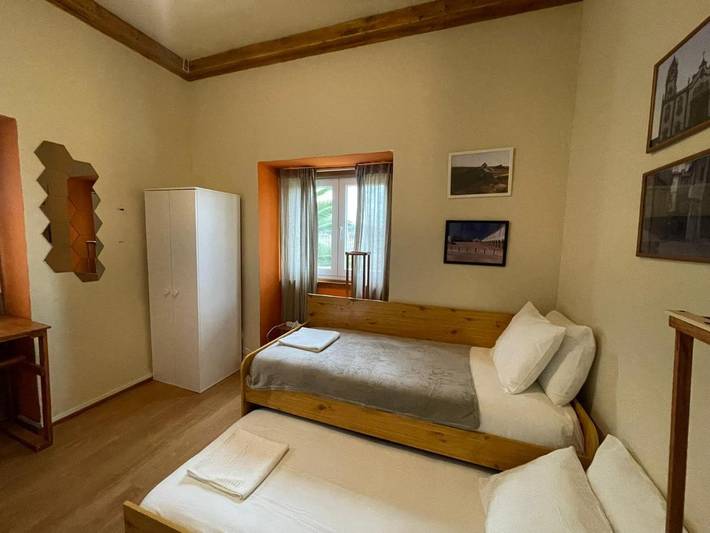 Gîte pour 2 personnes, avec jardin ainsi que vue et piscine à Torres Vedras - 3