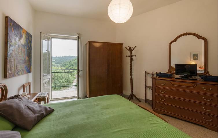 Gemütliche Wohnung mit Terrasse und Parkplatz in Pescorocchiano, Terminillo