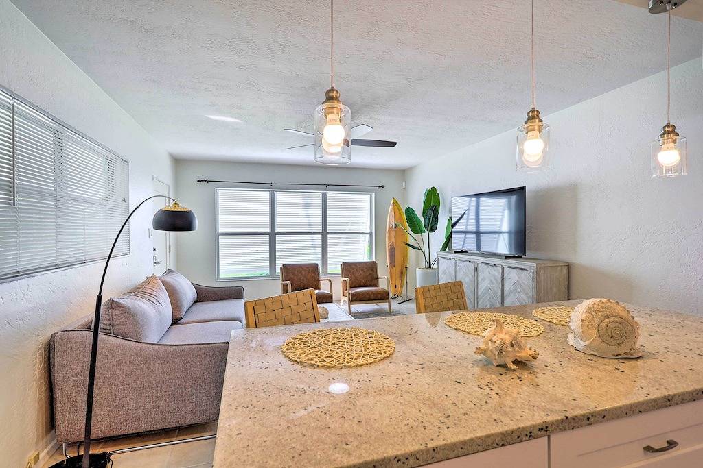 Cute & Cozy Florida Duplex: Walk to Beaches! in Cocoa Beach, Space Coast