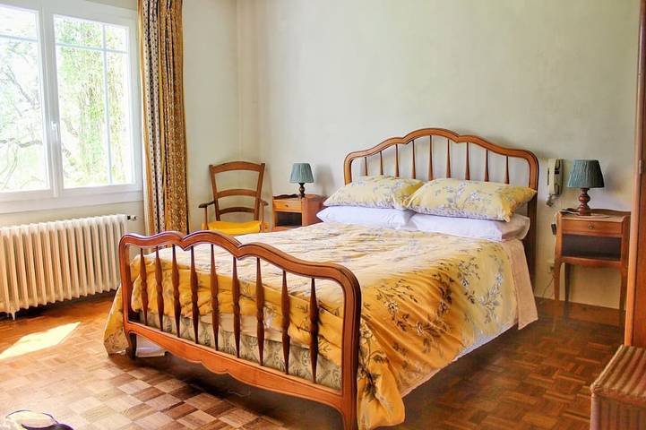 Location de vacances pour 10 personnes, avec jardin, animaux acceptés à Niaux - 2