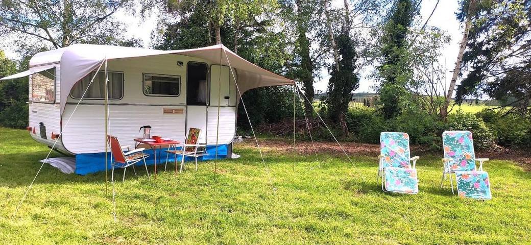 Chambre d’hôte pour 2 personnes, avec terrasse ainsi que jardin et vue à Fougères-sur-Bièvre - 3