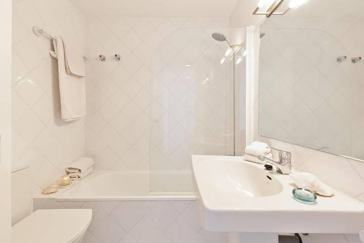Casa rural para 8 personas, con Terraza y Jardín además de Piscina y Vistas en L' Estartit - 2