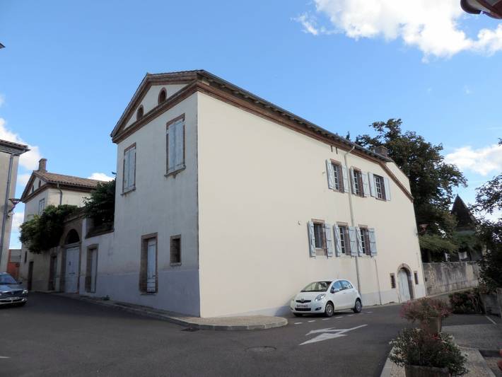 Gîte pour 15 personnes, avec terrasse ainsi que jardin et piscine, animaux acceptés dans le Tarn-et-Garonne - 2