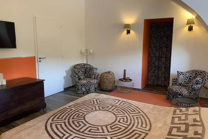 Location de vacances pour 10 personnes, avec jardin et terrasse à Sauzet - 3