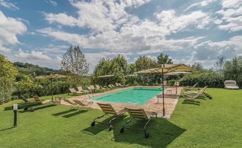 Casa de vacaciones para 4 personas, con jardín además de piscina y vistas - 1