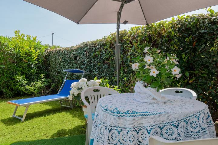 Location de vacances pour 6 personnes, avec jardin, animaux acceptés à Budoni - 2