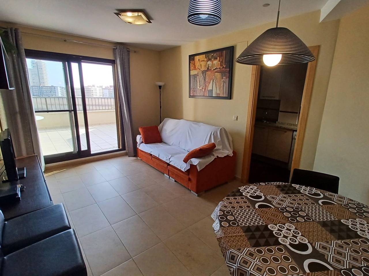 Ganze Wohnung, Wohnung in Peñíscola mit 2 Schlafzimmern, Gemeinschaftspool und überdachtem Parkplatz in Peñiscola, Costa del Azahar