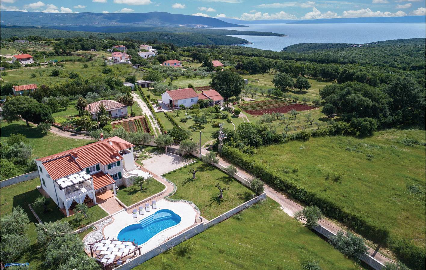 Ferienhaus für 8 Personen mit Terrasse in Peruski, Südküste Istrien