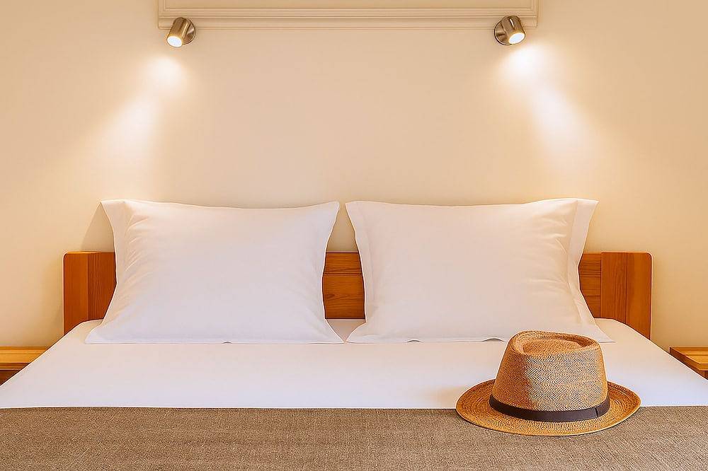 Appartement entier, Porto-Vecchio , T2 indépendant dans villa, terrasse couverte, jardin, clim, Wifi in Porto-Vecchio, Arrondissement de Sartène