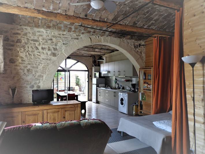 Gîte pour 5 personnes, avec terrasse et jardin à Saussines - 3