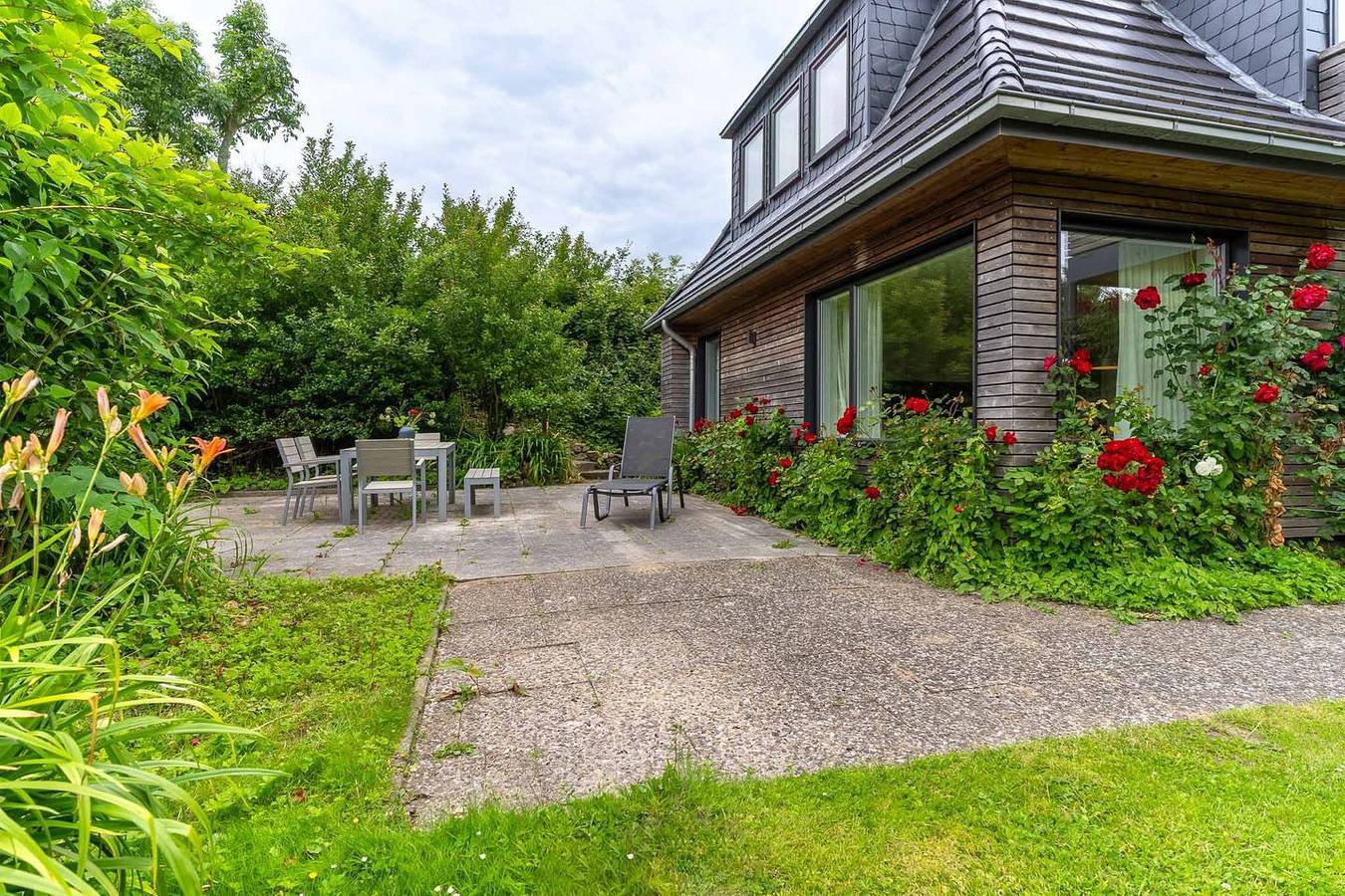 Ganze Wohnung, Moderne Nordsee-Ferienwohnung "Dolly" - Ihr Zuhause an der Küste in Vollerwiek, Eiderstedt