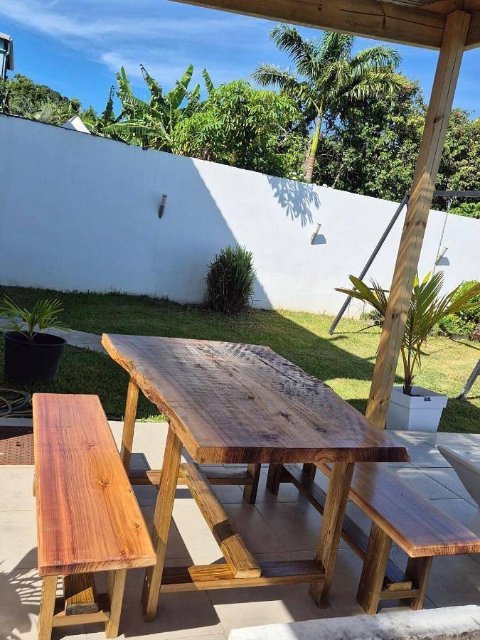 Location de vacances pour 6 personnes, avec vue ainsi que terrasse et piscine dans Sainte-Anne (Reunion) - 3