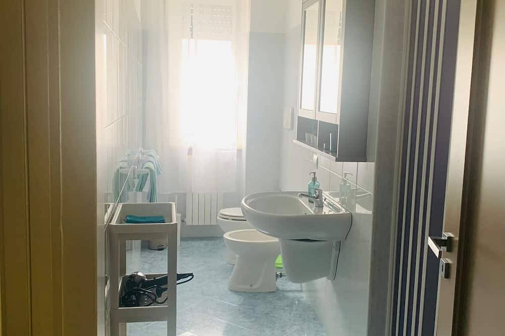 Apartamento entero, Bosco Suite - in the center of town and very convenient to the sea! in Cisternino, Salento