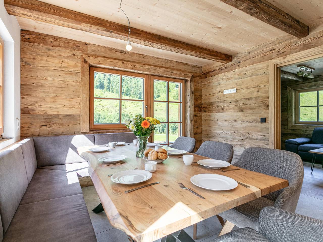 Traumhaftes Chalet in Alleinlage mit Wellness in Hopfgarten im Brixental, Kitzbüheler Alpen