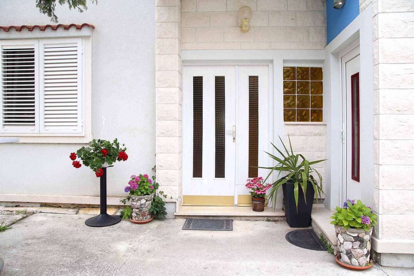 Ganze Ferienwohnung, Ferienwohnung 10 m vom Strand  in Sevid, Split-Dalmatien