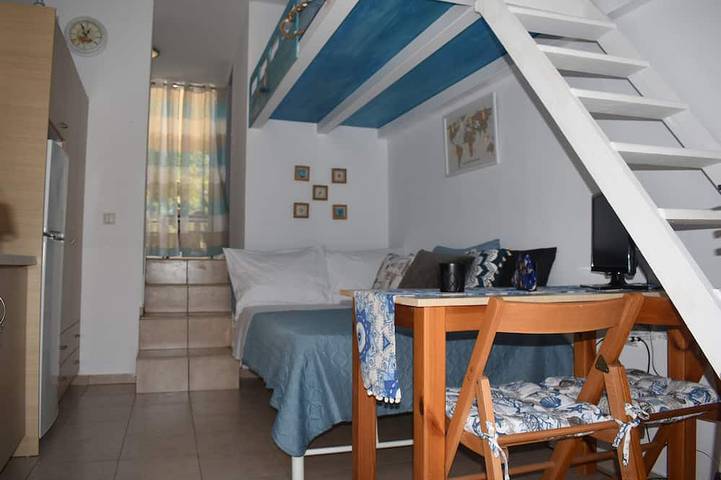 Gîte pour 3 personnes, avec jacuzzi et balcon dans Matala - 2