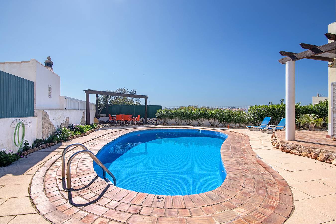 Holiday Home 'Breeze - Adults Only' with Sea View, Wi-Fi and Air Conditioning in Albufeira, Faro District