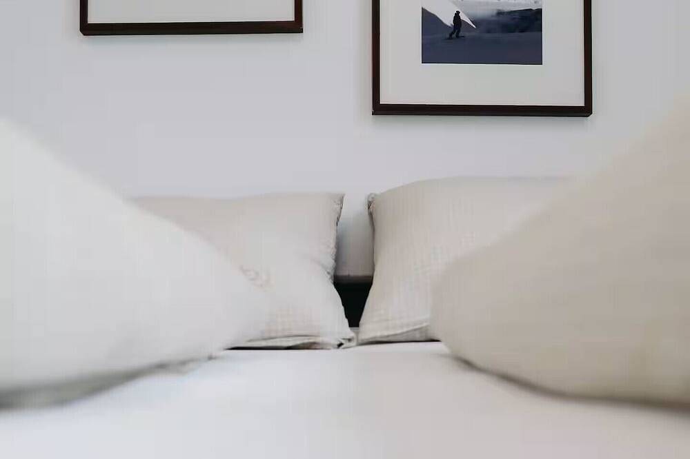 Entire apartment, Apart Veronika - Exclusive living in Imst in Imst, Tyrolean Upperland Region