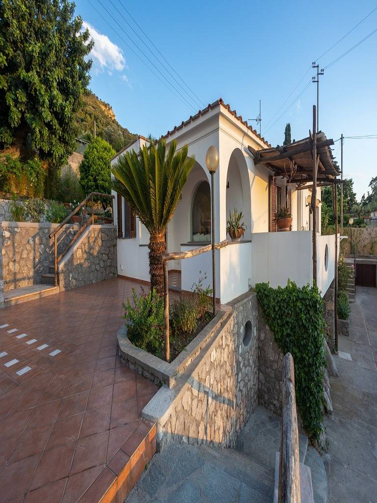 Villa Amina in Anacapri, Napoli e dintorni