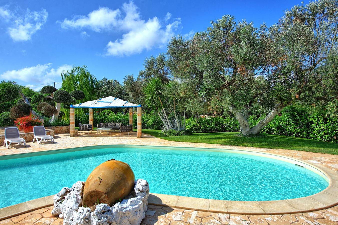 Villa für 4 Personen mit Pool in San Michele Salentino, Salento