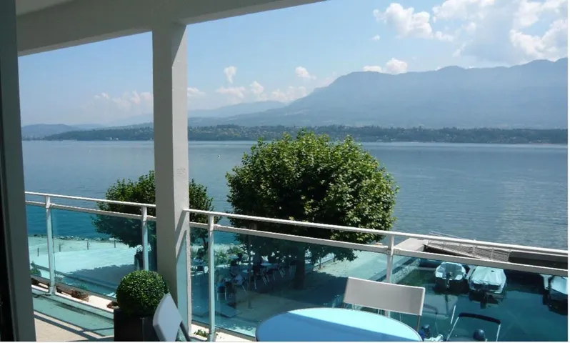 Appart’hôtel pour 2 personnes, avec vue ainsi que vue sur le lac et balcon - 1