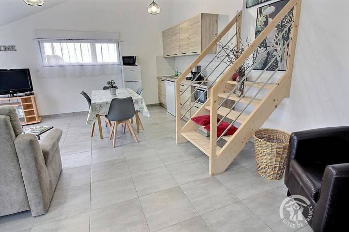 Location de vacances pour 2 personnes, avec Jardin et Vue à Plessala