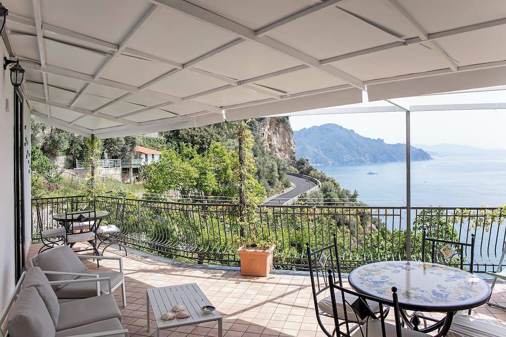 Casa Giosuè - Your Home on the Amalfi Coast - sea View Terrace in Conca dei Marini, Costiera amalfitana