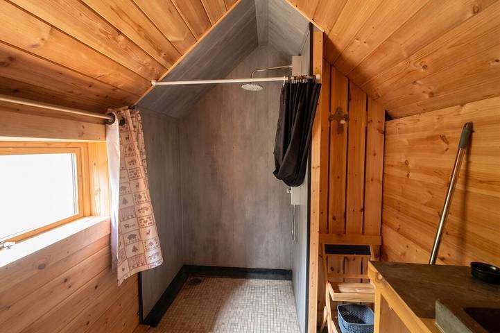 Gîte pour 4 personnes, avec Terrasse et Piscine à Chazemais - 4