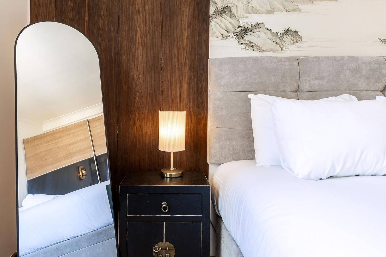 Entire apartment, Knightsbridge Apartment by Harrods in Kensington and Chelsea, London