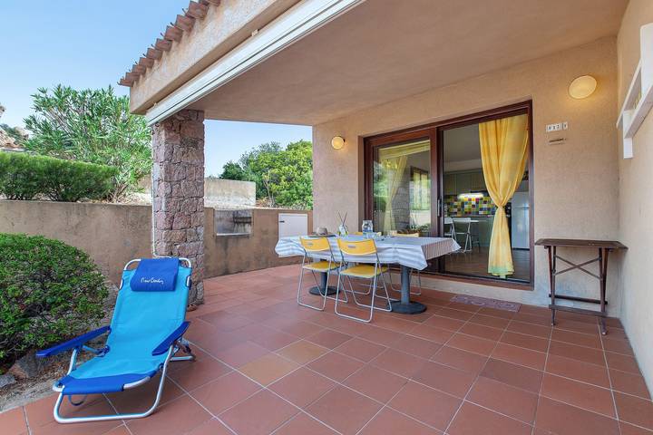 Casa vacanze 'Paraiso' con vista mare, piscina condivisa e terrazza privata in Costa Paradiso, Trinità d'Agultu e Vignola