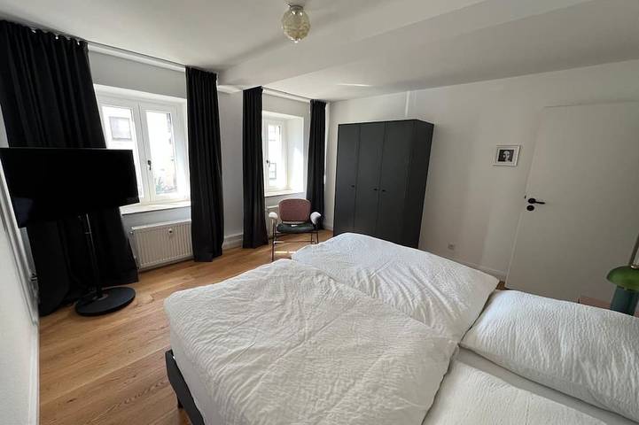 Ganze Wohnung, Neu - Zehnthof Salon in Würzburg, Fränkisches Weinland