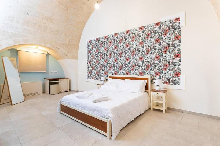 Location de vacances pour 3 personnes, avec vue ainsi que piscine et jardin à Palagiano - 4