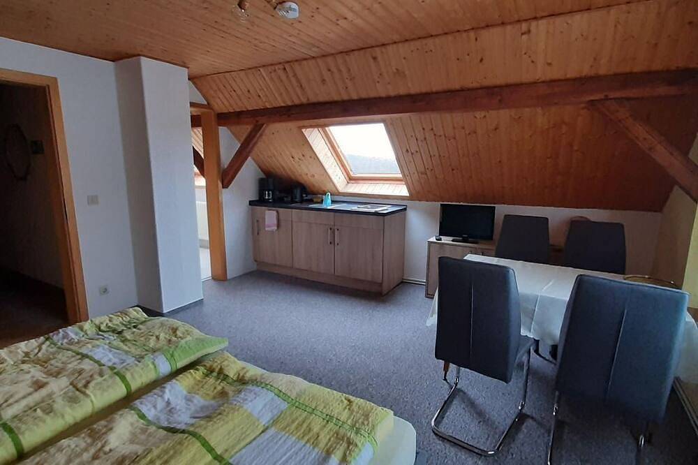 Pension & Café Günther - Doppelzimmer, Dusche, Wc, Standard in Friedrichsbrunn, Thale