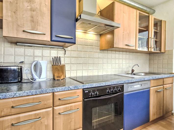 Ferienwohnung für 9 Personen, mit Garten und Balkon in Huben - 2