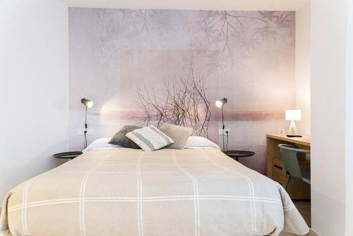 Appart’hôtel pour 5 personnes, avec Balcon ainsi que Terrasse et Vue à Vitoria-Gasteiz