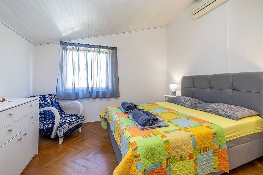 Holiday house Ledine with pool in Krk Town, Krk