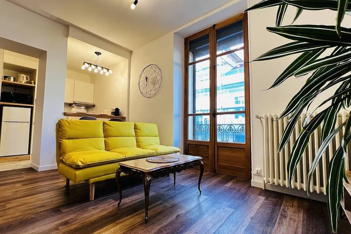 Appartement de vacances pour 2 personnes, avec balcon à Aix-les-Bains